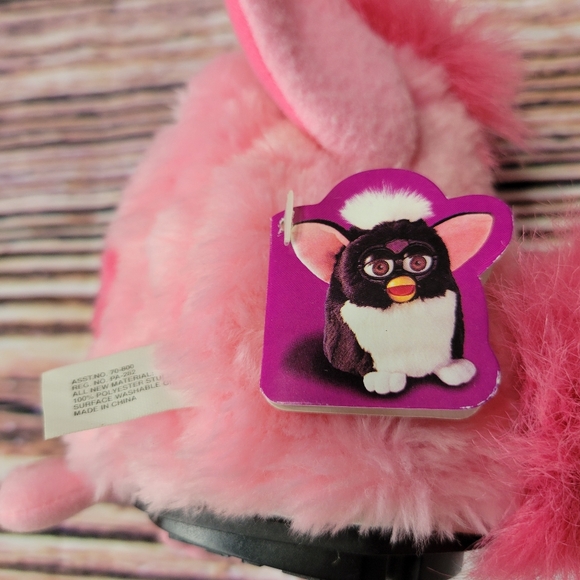 **SUPER RARE** 1999 FURBY with Box! 🤩 - Picture 14 of 16